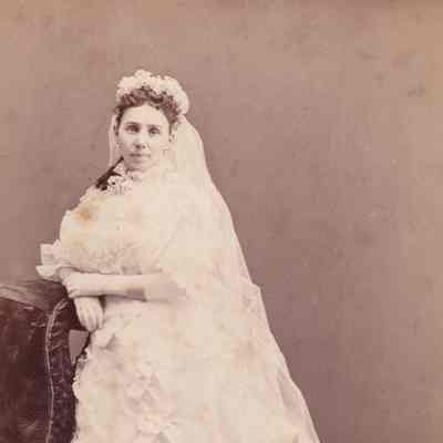 Phelan-Walker Album, Photo 08 - Mary (Phelan) Hogue [1844/45-1934]