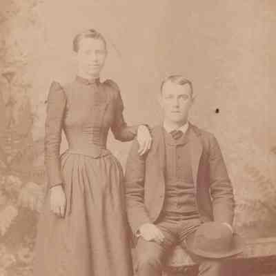 Ammons-Moredock Album 02, Photo 04 - John Milton Ammons [1863-1944] and Minerva (Moredock) Ammons [1871-1966]