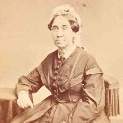 Inghram-Lindsey Album 01, Photo 01 - Sarah R. (Foster) Hanna [1802-1886] - Principal of the Washington Female Seminary