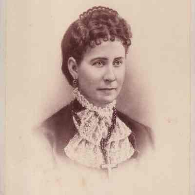 Phelan-Walker Album, Photo 48 - Emily J. (Wells) Higginbotham [1840-1883]: See WEB LINKS to DOWNLOAD high-resolution image.