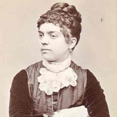 Pauley-Thompson Album, Photo 01 - Saloma J. (Jennings) Feather