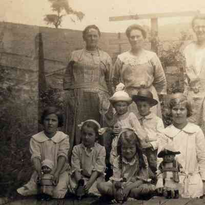 Cook, Keigley, and Livingood families
