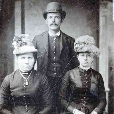 Vance-McFarland Album 03, Photo 23