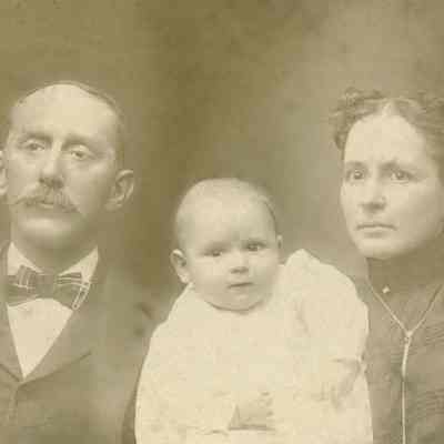 Henry Stephen Day [1852-1921] and Mary Elizabeth (Teagarden) Day [1861-1930] family