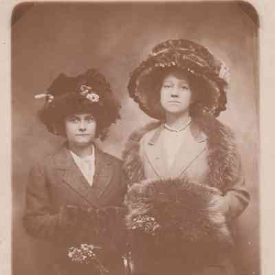 [Left-Right]: Helen Delilah (Patton) Leckey [1893-1964] and Gladys Hull: Origformat: Print-Photographic