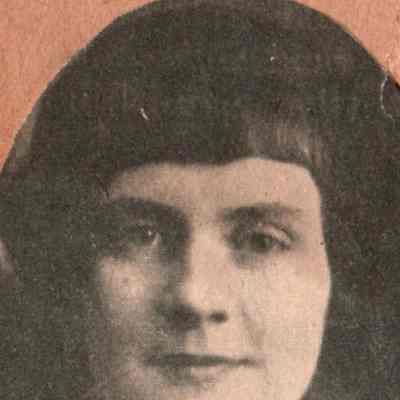 Mabel (Reigle) Staun [1904-1976], Waynesburg College, Class of 1925