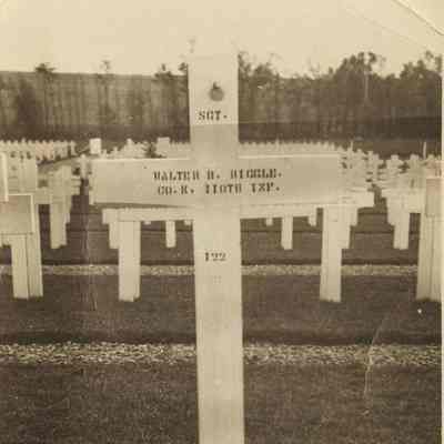 Grave of Walter Bertram Riggle in France