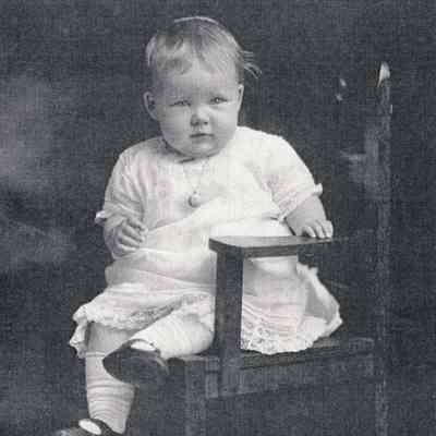 Alma Jeannette Watson [1914-1948]