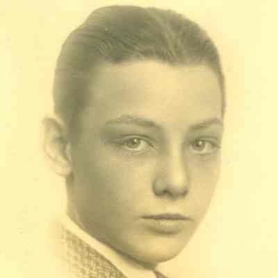 Mitchener Album 01, Photo 45 - John Ewing Baily [1910-1996]