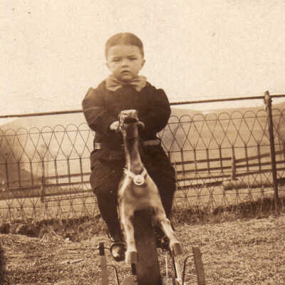 Russell Rinehart [1907-1977]