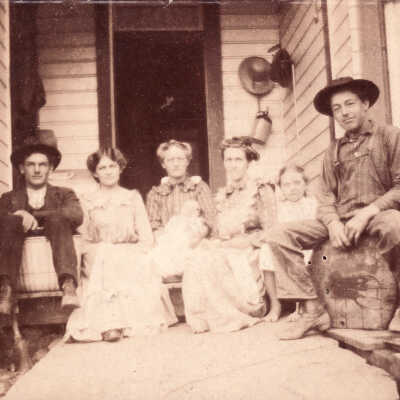 Supler John Wise and Sidney (Huffman) Wise family