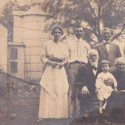 Morris and Baily families