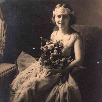 Leah Abigail (Crago) Waddell