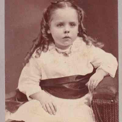 Phelan-Walker Album, Photo 40: See WEB LINKS to DOWNLOAD high-resolution image.