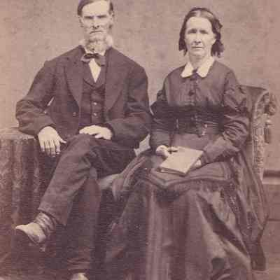 Eleanor (Morris) Linskea Album, Photo 12