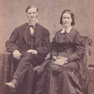 Eleanor (Morris) Linskea Album, Photo 12