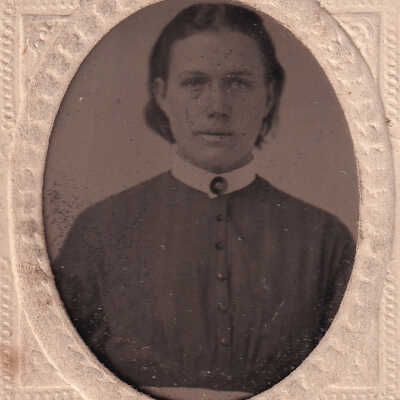 Willis-Nutt Album, Photo 06