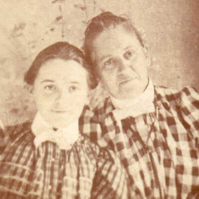 Toothman-Hoult Album, Photo 58 - Martha Jane (Hoult) Toothman [1850-1931] and her daughter, Margaret Lee (Toothman) Wilson [1882-1970]