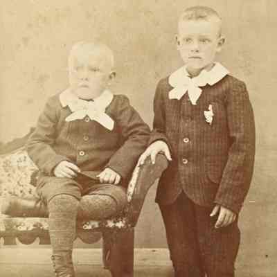 Millikin-Simpson Album, Photo 22