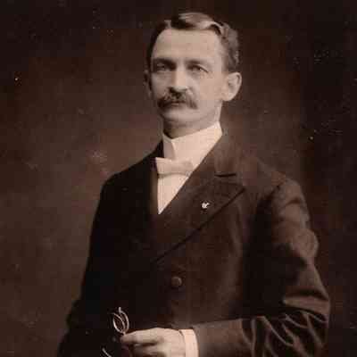 Johnson Album 02, Photo 32 - Unidentified