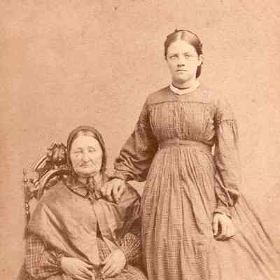 Grable-McGinnis Album, Photo 10 - Abigail (McGinnis) (Grable) Moore and her daughter Abigail (Grable) Hedge