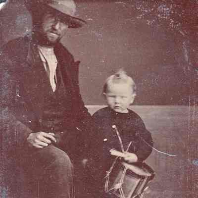 Grable-McGinnis Album, Photo 20 - Andrew Henley Cutright and his son William Henry Cutright