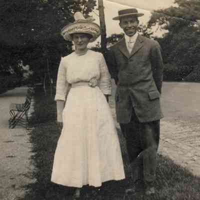 Frances (Cook) Livingood [1887-1926] with her first cousin, Walter Cook Goodwin [1893-1975]