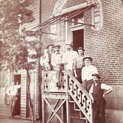 Pauley-Thompson Album, Photo 45 - Office and staff of the Waynesburg Messenger newspaper