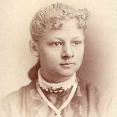 Pauley-Thompson Album, Photo 22 - Delia (Sowers) Porter