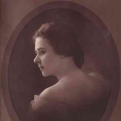 Helen (Denny) Howard [1896-1981]