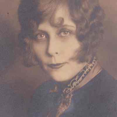 Edith Pauline (Davis) Kerr [1906-1992]