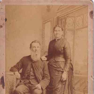 Samuel M. Walton [1827-1914] and Sarah Ann (Hildebrand) Walton [1833-1898]: See WEB LINKS to DOWNLOAD high-resolution image.