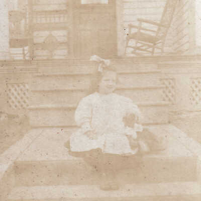 Kline-Moredock Album 01, Photo 06 - Vesta (Kline) Swan [1903-1928]