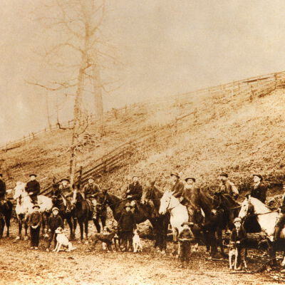 Walker family hunting party
