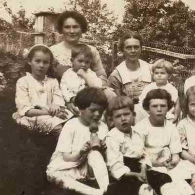 Cook, Livingood, and Wood families