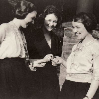 Charlotte (Devore) Ganiear [Far right]