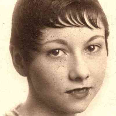 Faye (Chess) Titus, Waynesburg High School, Class of 1928