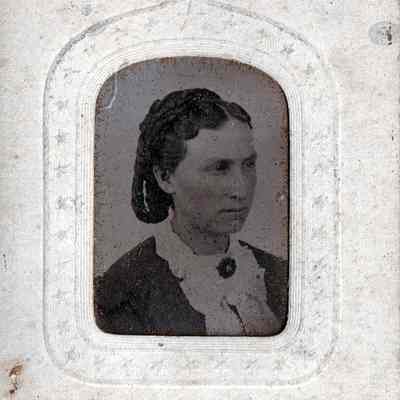 Vance-McFarland Album 01, Photo 17 - Believed to be Mary Ann (Linton) McFarland [1834-1921]: See WEB LINKS to DOWNLOAD high-resolution image.
