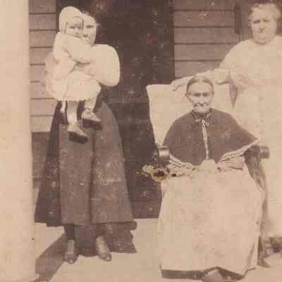 Josephus McFarland and Mary Ann (Linton) McFarland family