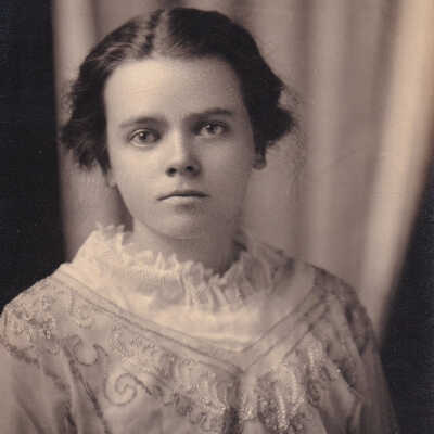 Samantha "Mantie" (Throckmorton) Bussey [1895-1978]