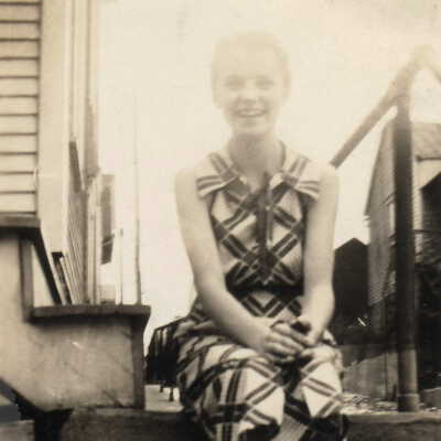 Sara (Livingood) Buchanan