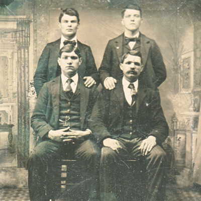 Toothman-Hoult Album, Photo 51