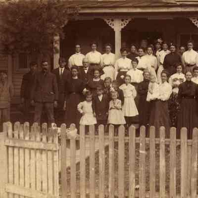 Fox and Knotts families
