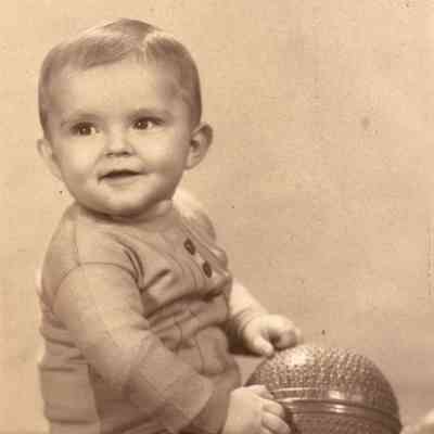 George Russell Rinehart