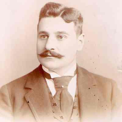 Johnson Album 01, Photo 35 - Unidentified