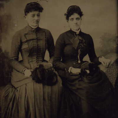 Silveus-Taylor Album 01, Photo 32 - Daughters of Benjamin Taylor and Elizabeth Silveus