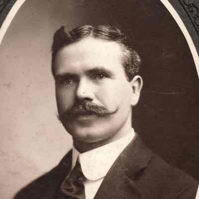 John Hewitt [1870-1965]