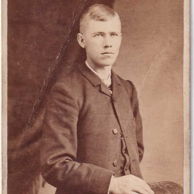 Ammons-Moredock Album 01, Photo 28 - Believed to be John Ellsworth Metz [1864-1935]