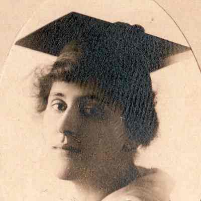 Merle (Finch) Dickey [1894-1971], Waynesburg College, Class of 1916