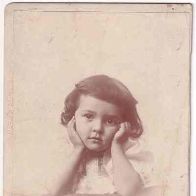 Mary Inghram (Denny) Weaver [1891-1972]: See WEB LINKS to DOWNLOAD high-resolution image.